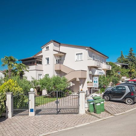 Spadici Luna Porec Luaran gambar